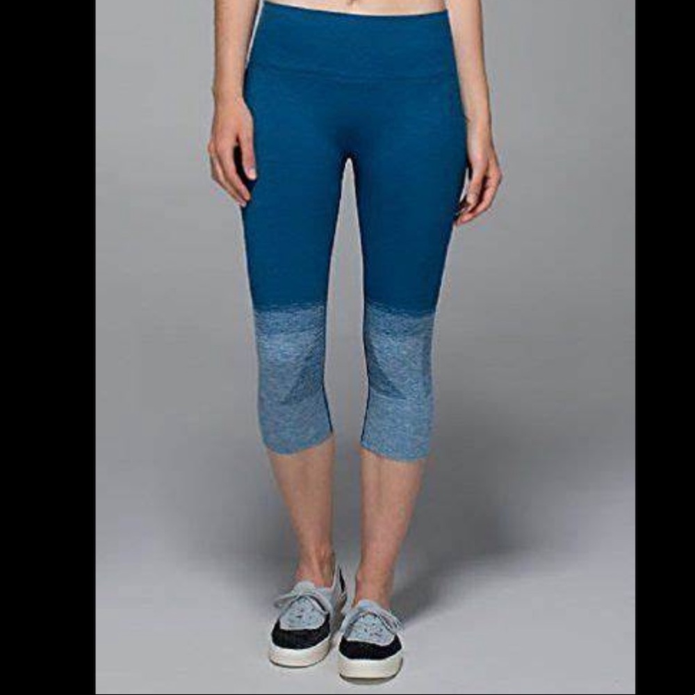 EUC Lululemon Crop Seamlessly Street Legging